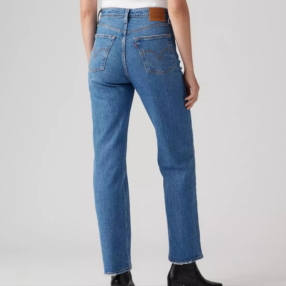 Levi's Ribcage Straight Jeans
